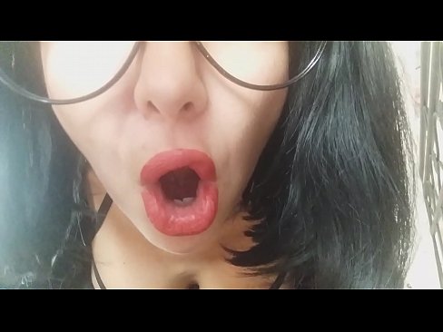 ❤️ Kara, via duonpatrino ne lasos vin iri al lernejo hodiaŭ... Mi bezonas vin tro multe... ❌ Faka video  ĉe porno eo.truedating.top ❌❤